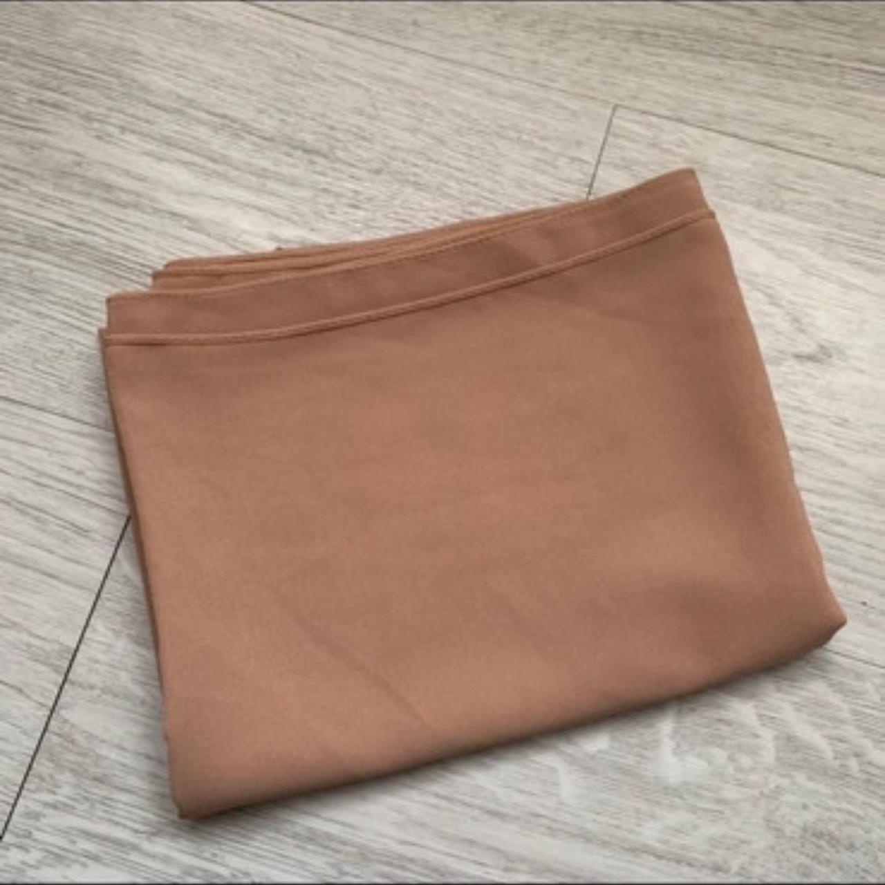 item listed by blossomxbubble