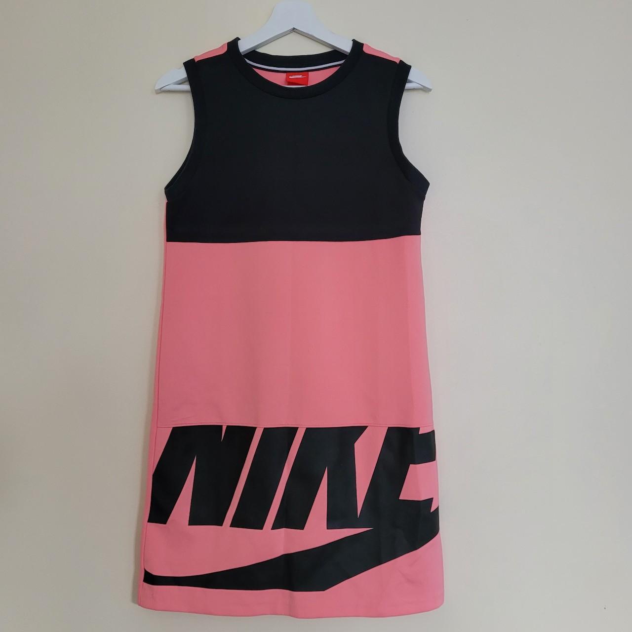 Nike orders irreverent dress