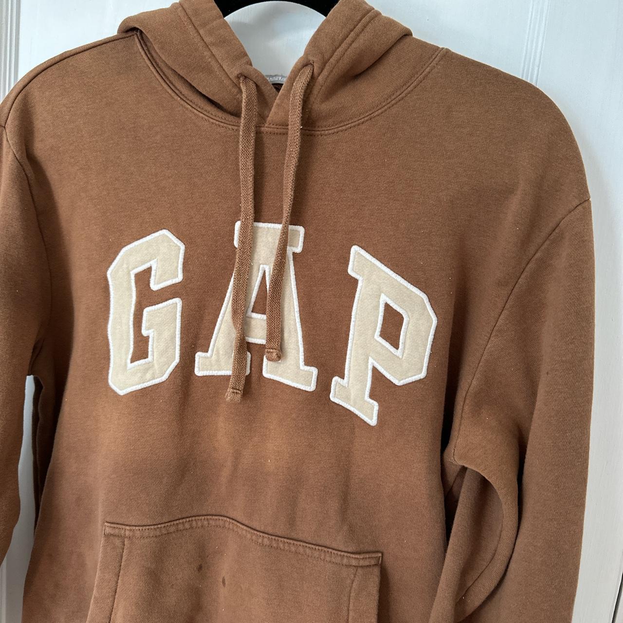 Vintage gap hoodie in great condition. Has small stain - Depop