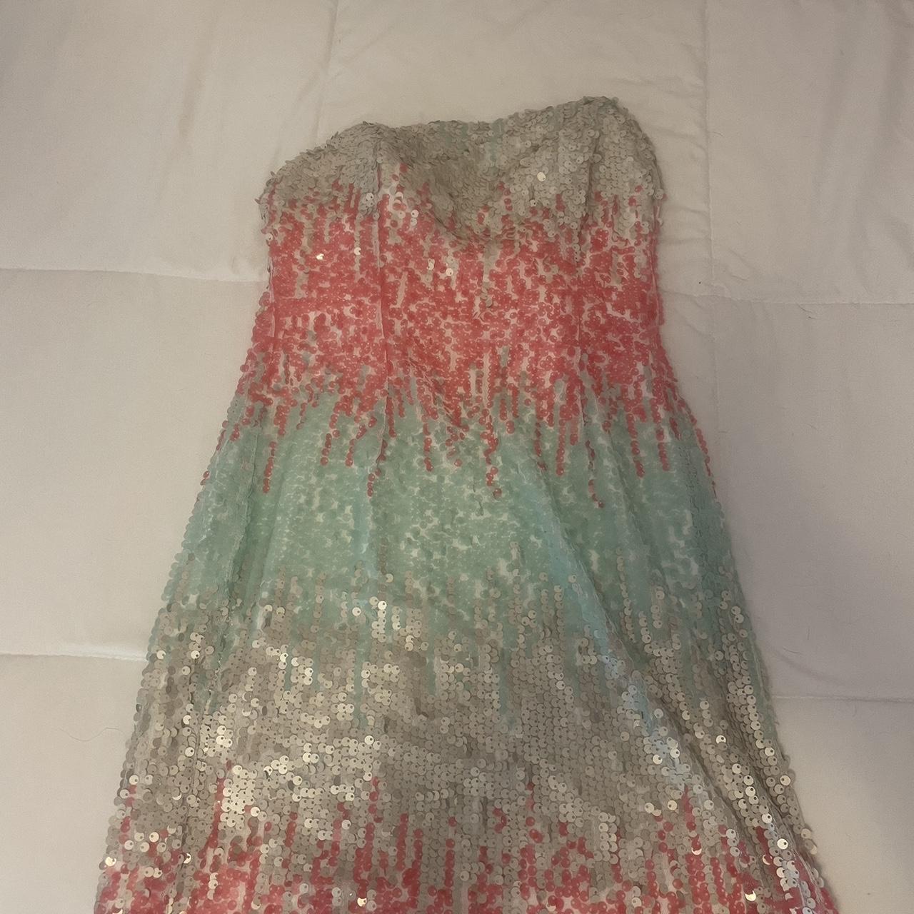 Hello Molly Strapless Dress! Wore this to the Taylor... Depop