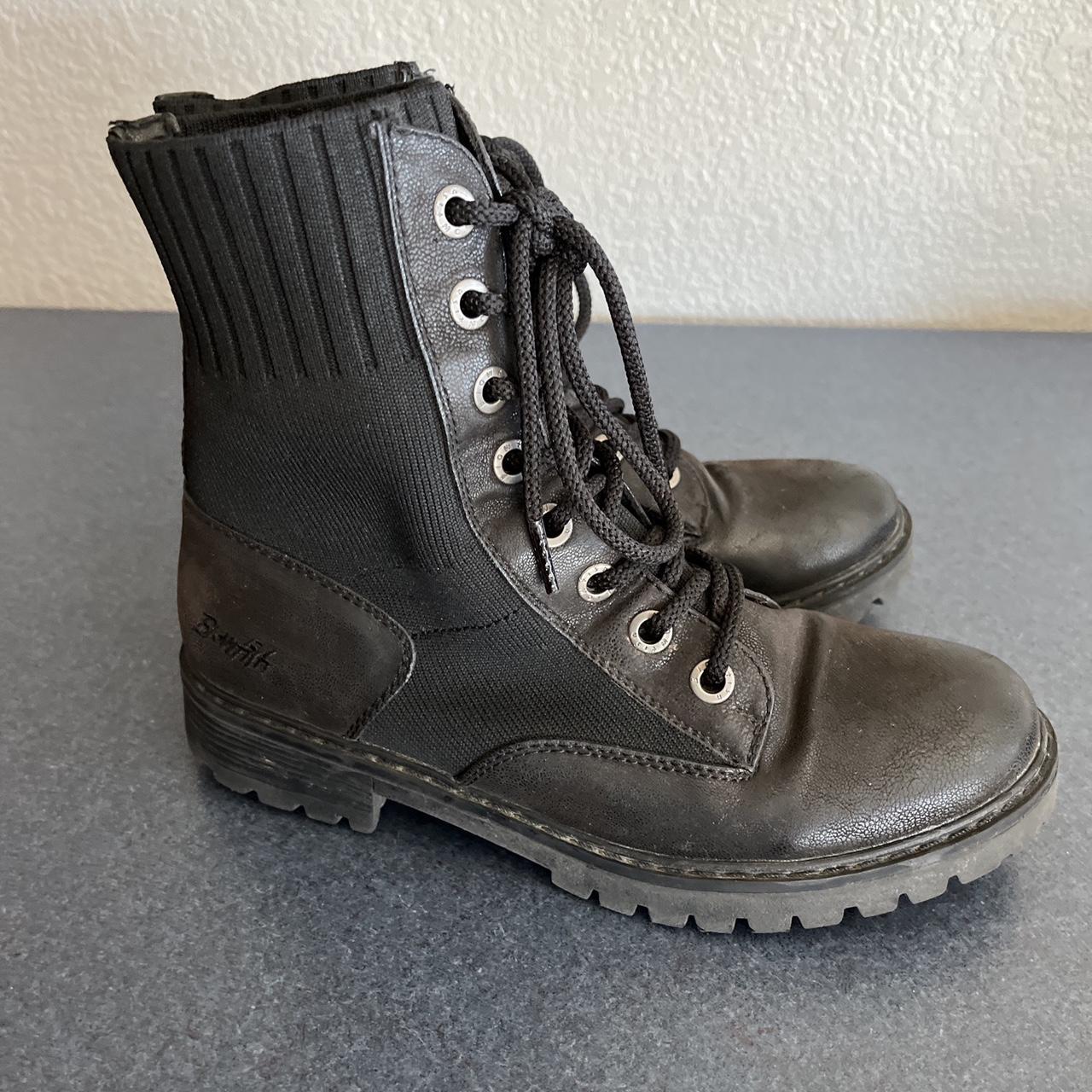 Blowfish size 7 black boots - the boots have a small... - Depop