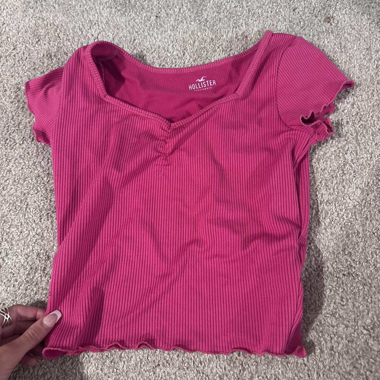 Hollister pink crop top best sale