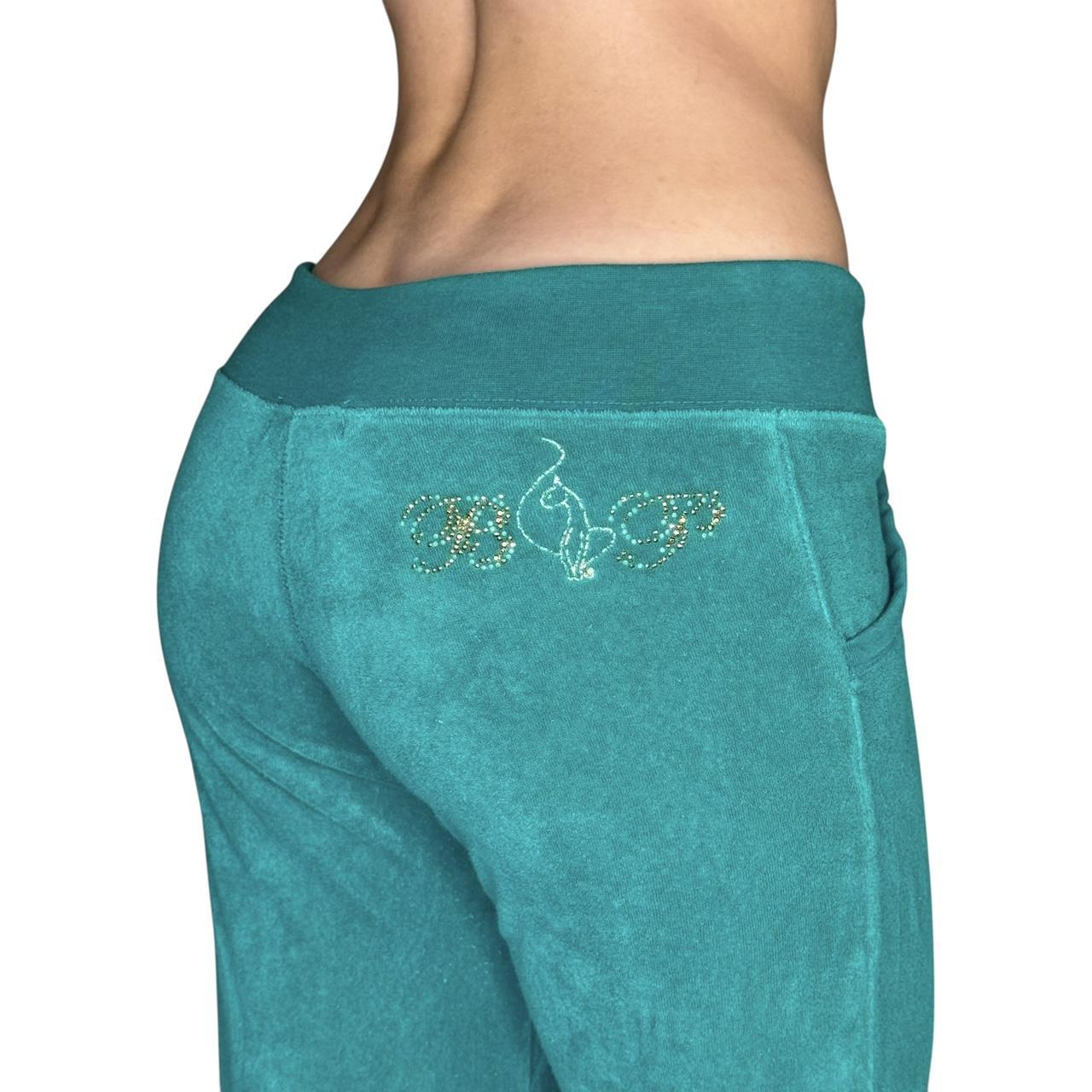 item listed by glittergirl98