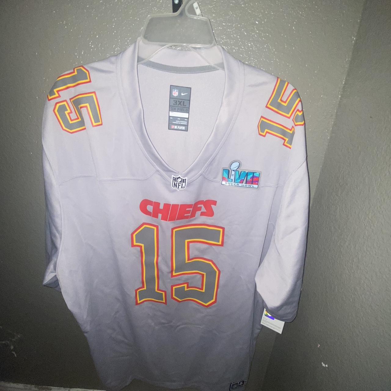 gray mahomes jersey