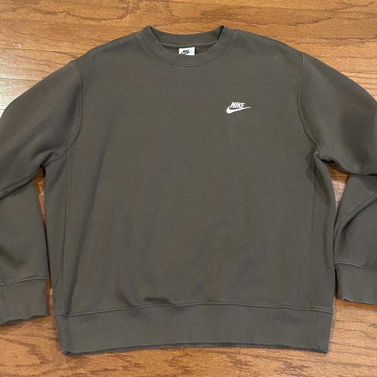 brown nike crewneck sweatshirt vintage