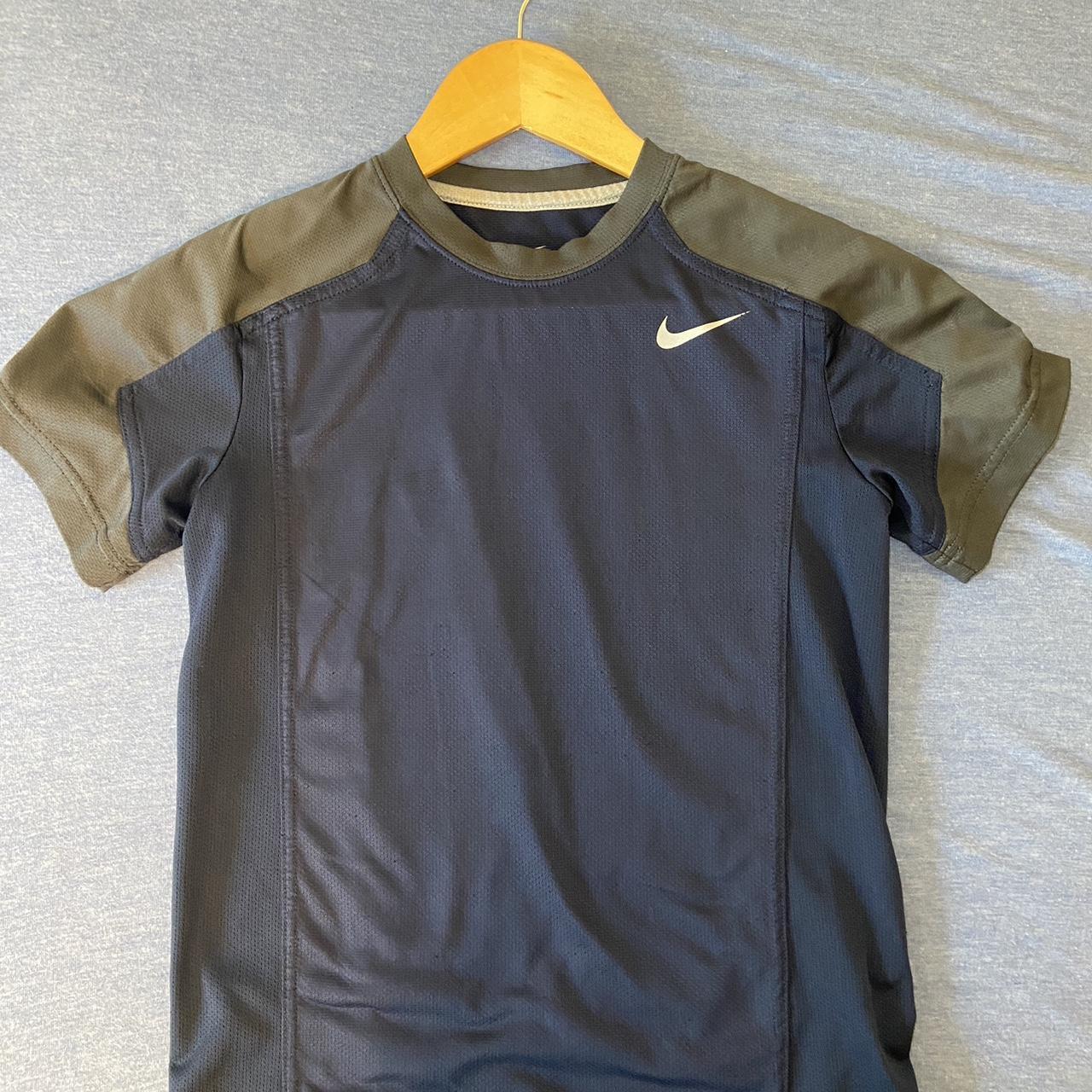 4xl nike dri fit shirts