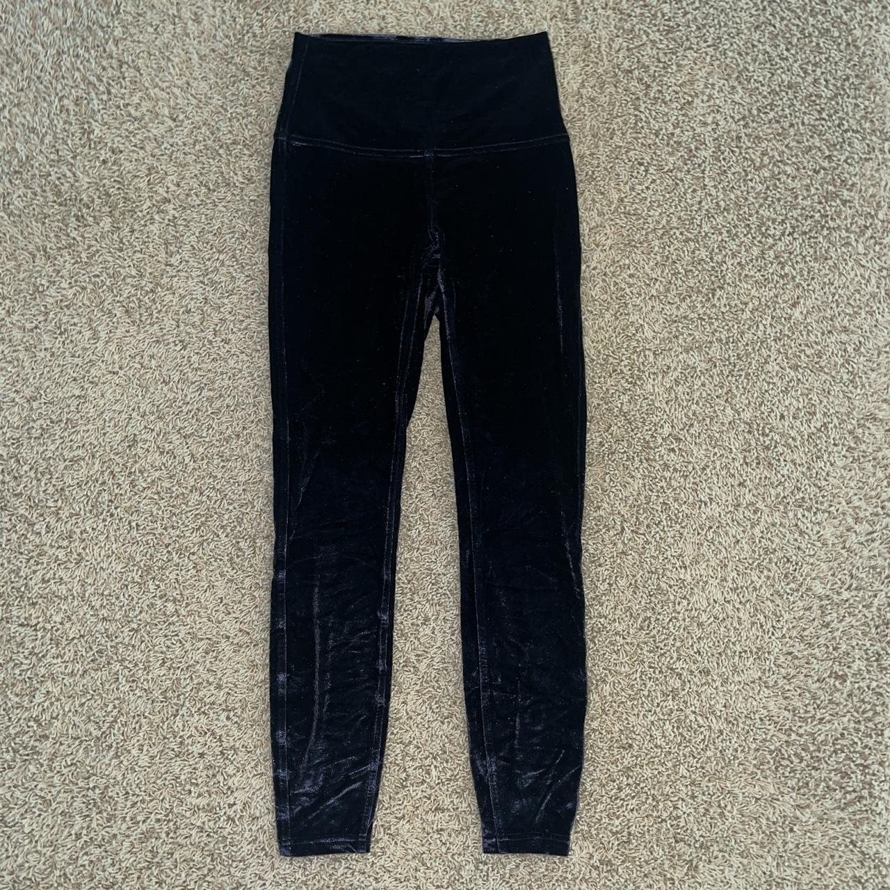 size 4 black velvet lululemon leggings - Depop