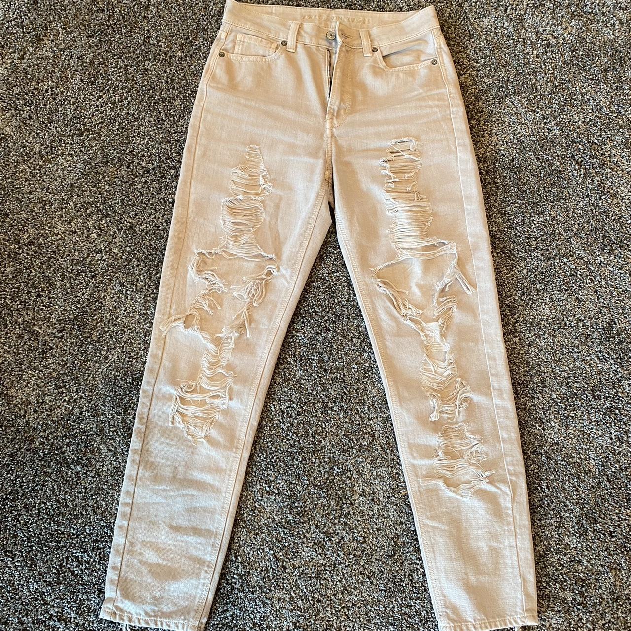 American Eagle ripped jeans > Like new, worn once - Depop