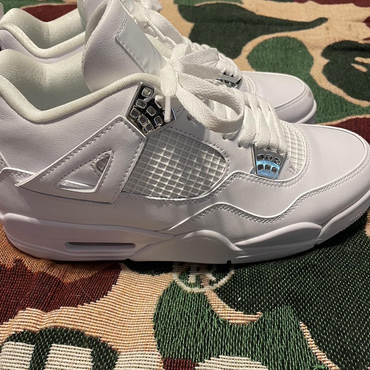 jordan 4 run small