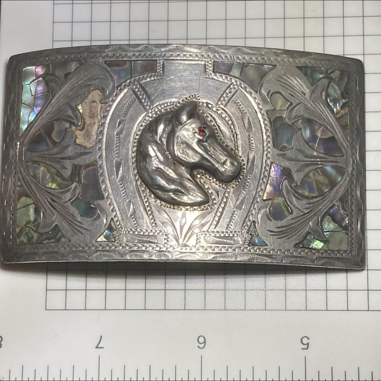 Chambers belt clearance buckle