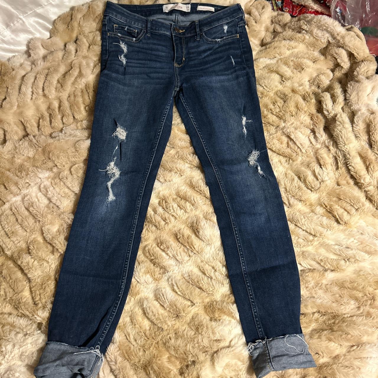 Low waisted Hollister ripped super skinny jeans! - Depop