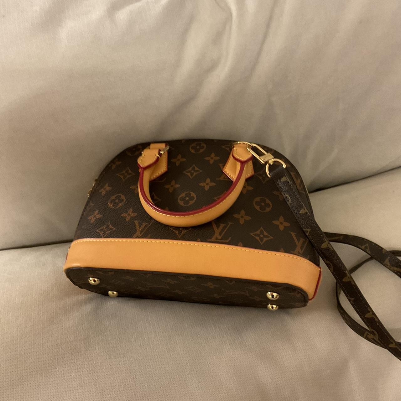 Louis Vuitton Alma PM Monogram Satchel EXCELLENT Purse Brown Bag