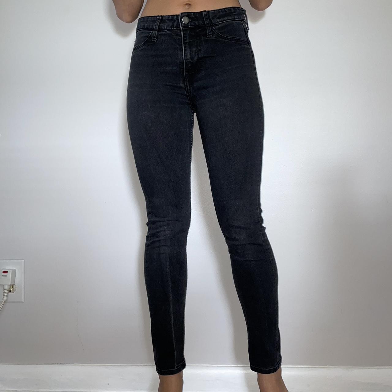 H&m size hotsell 26 jeans