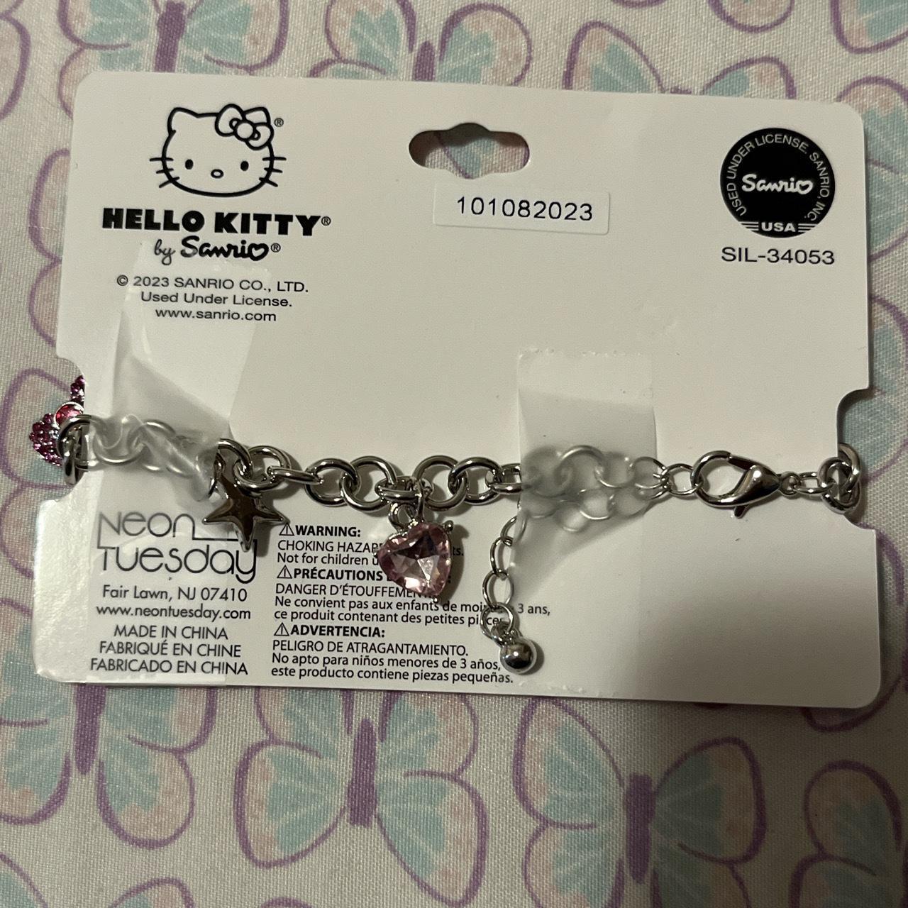 Sanrio Hello Kitty Women's Silver Plated Charm Bracelet, 8 