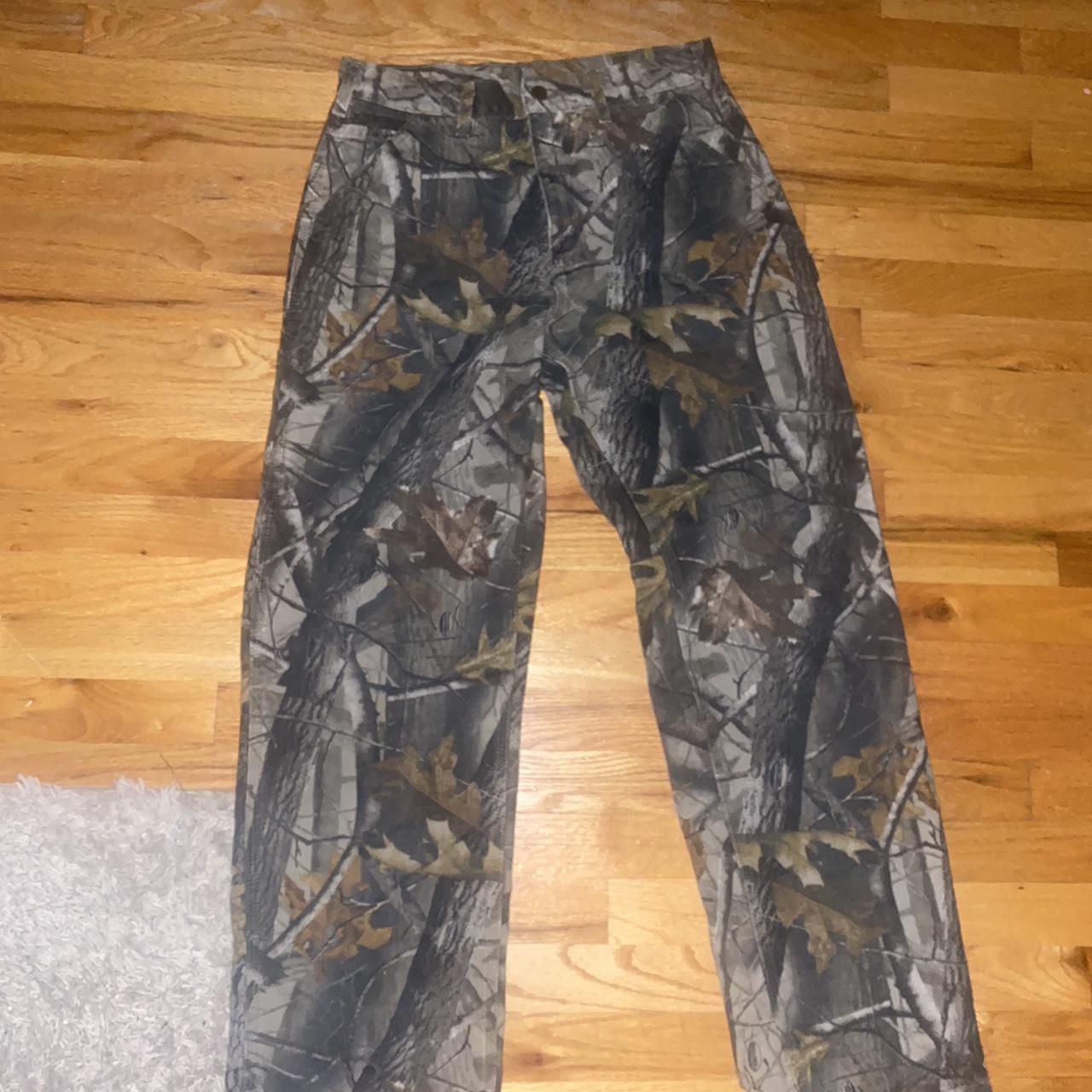 Carhartt camo pants 32x32 - Depop