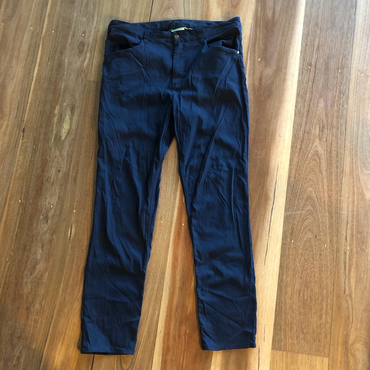 MENS MEDIUM KATHMANDU TRAVEL WORK PANTS - Depop