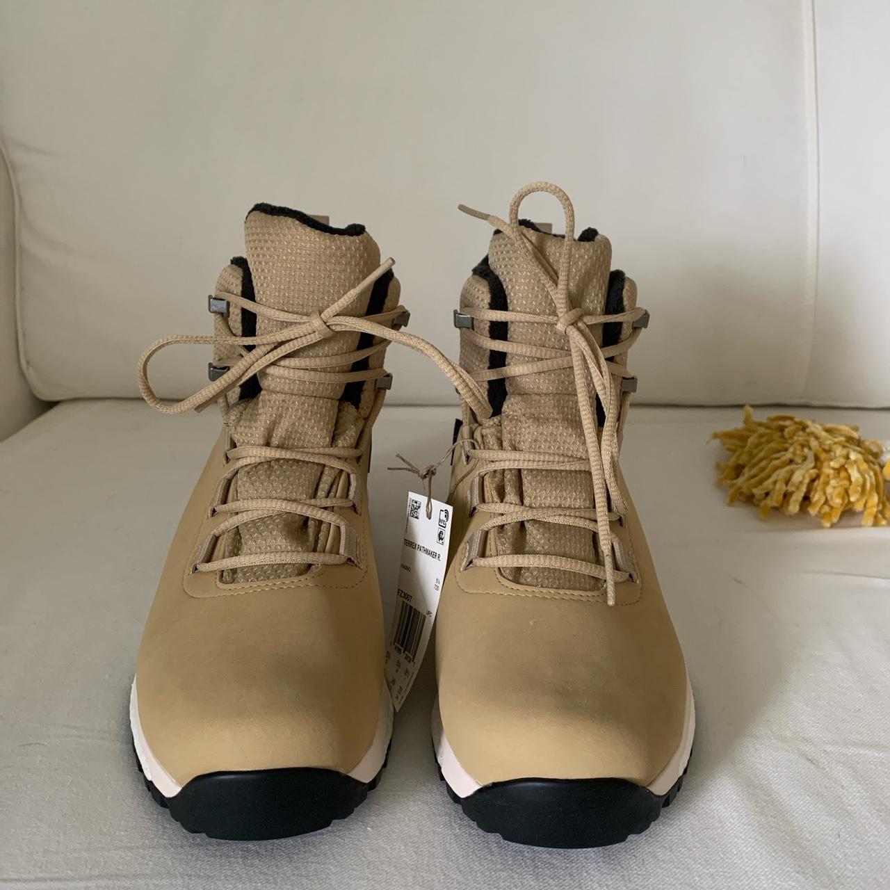 adidas terrex women's hiking boots