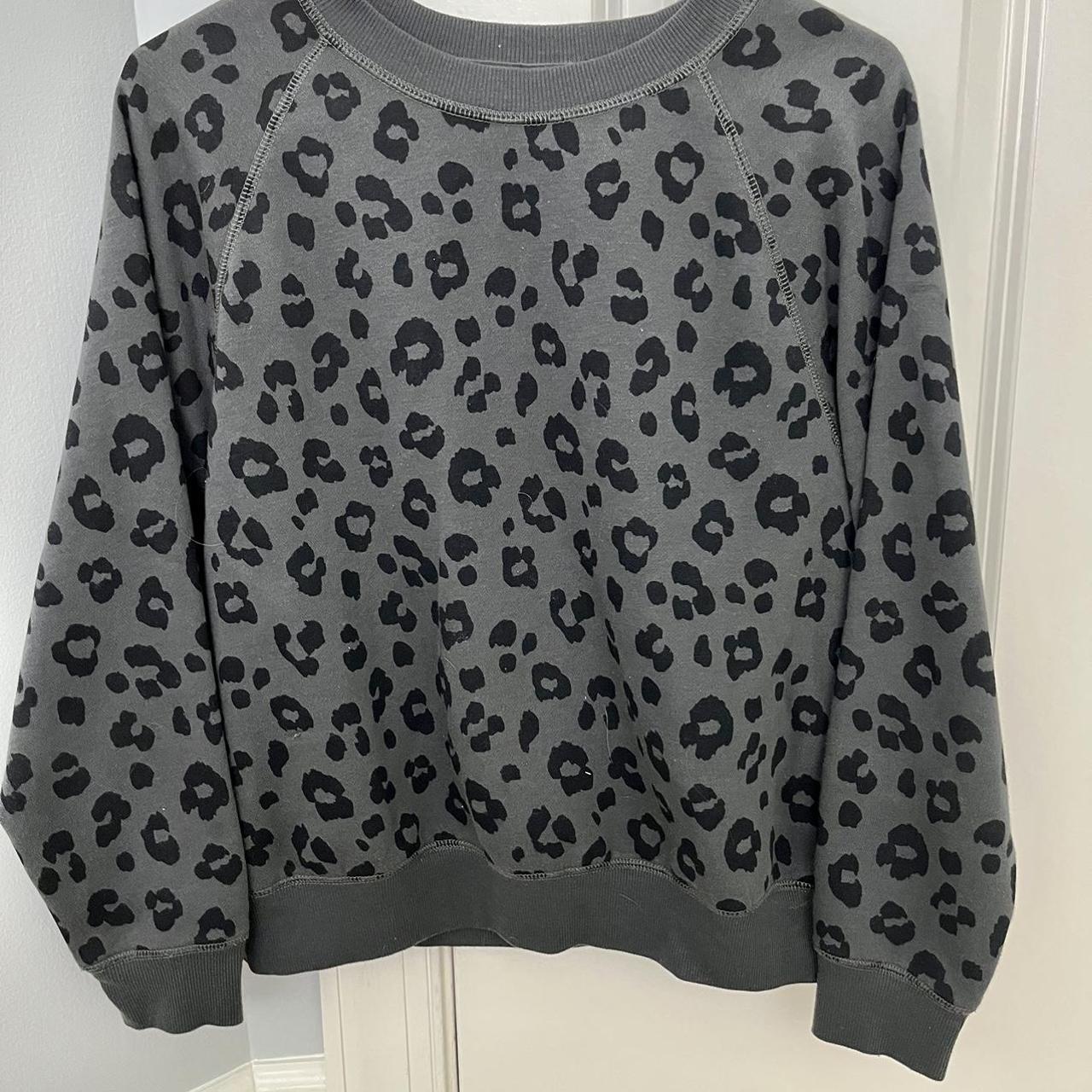 Old Navy black leopard print sweatshirt - Depop