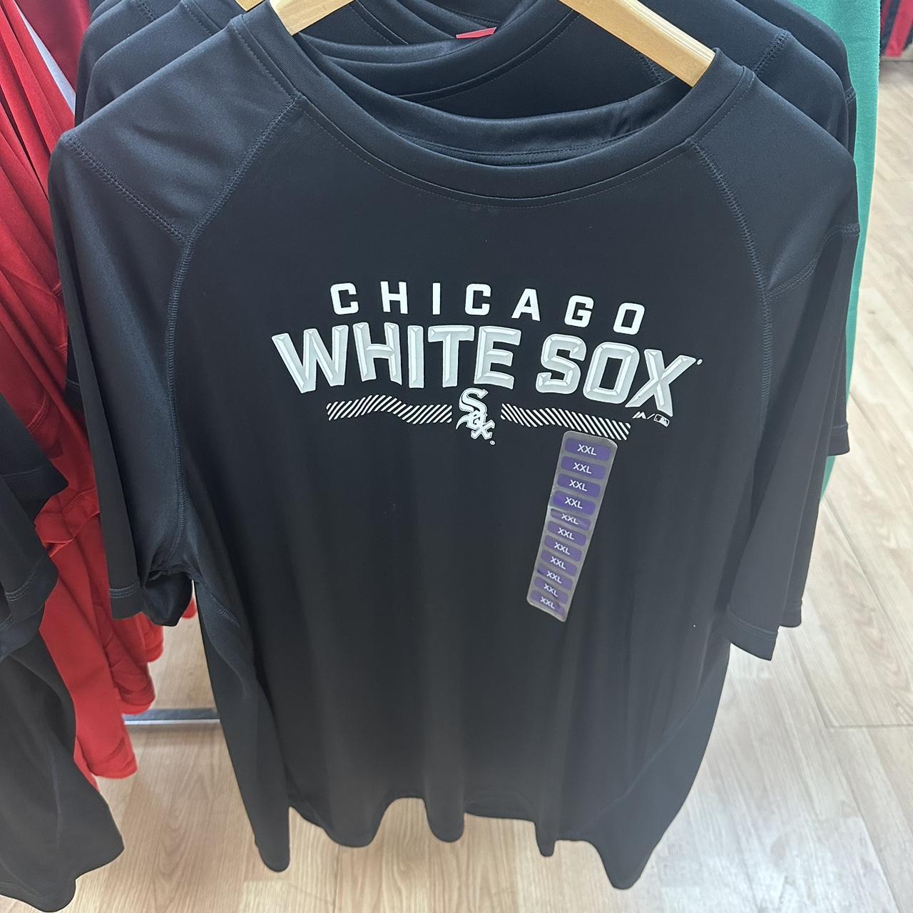 Chicago White Sox Nike Dri-Fit Script T-Shirt. Men's - Depop
