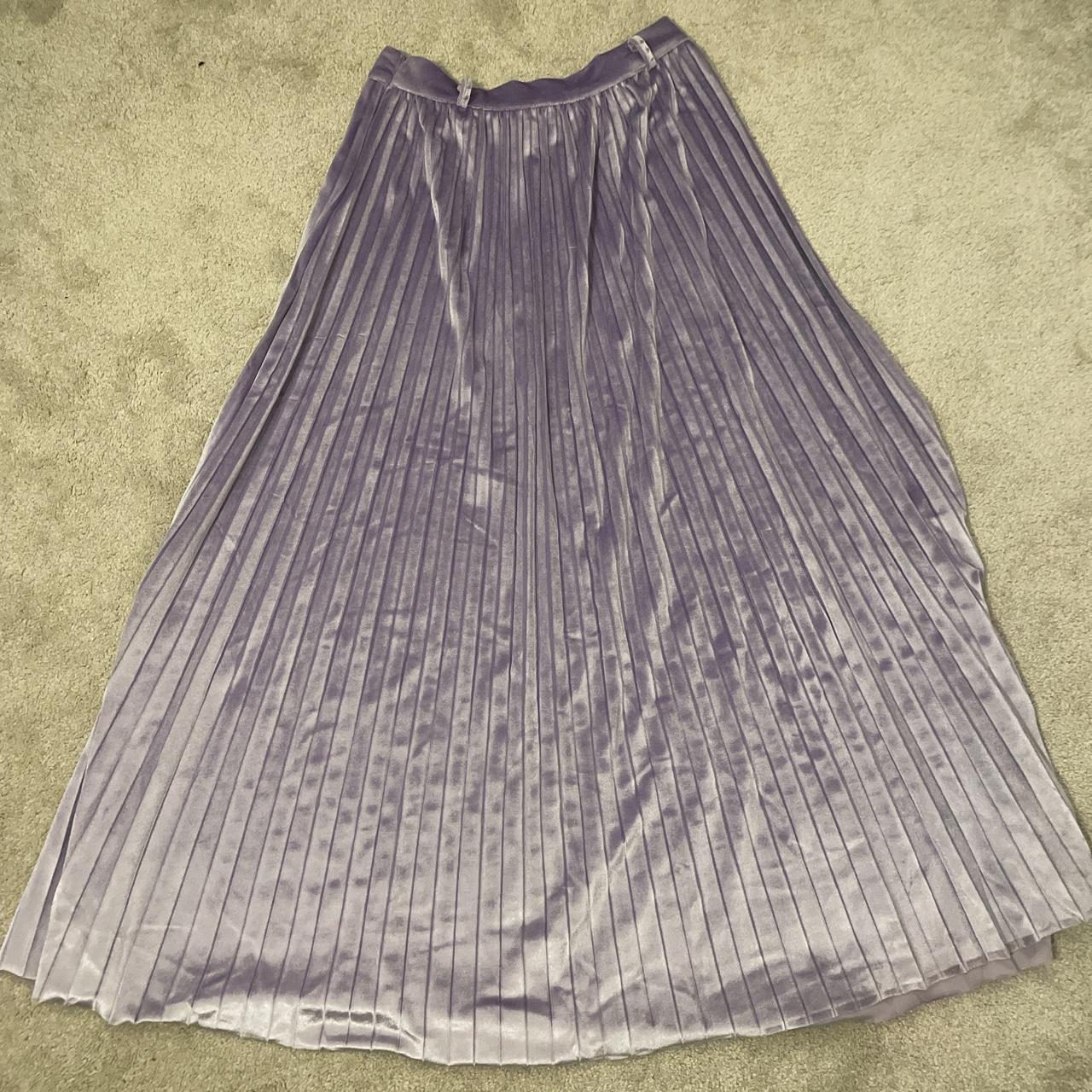 Lilac Maxi Skirt will fit m and l worn only twice... - Depop