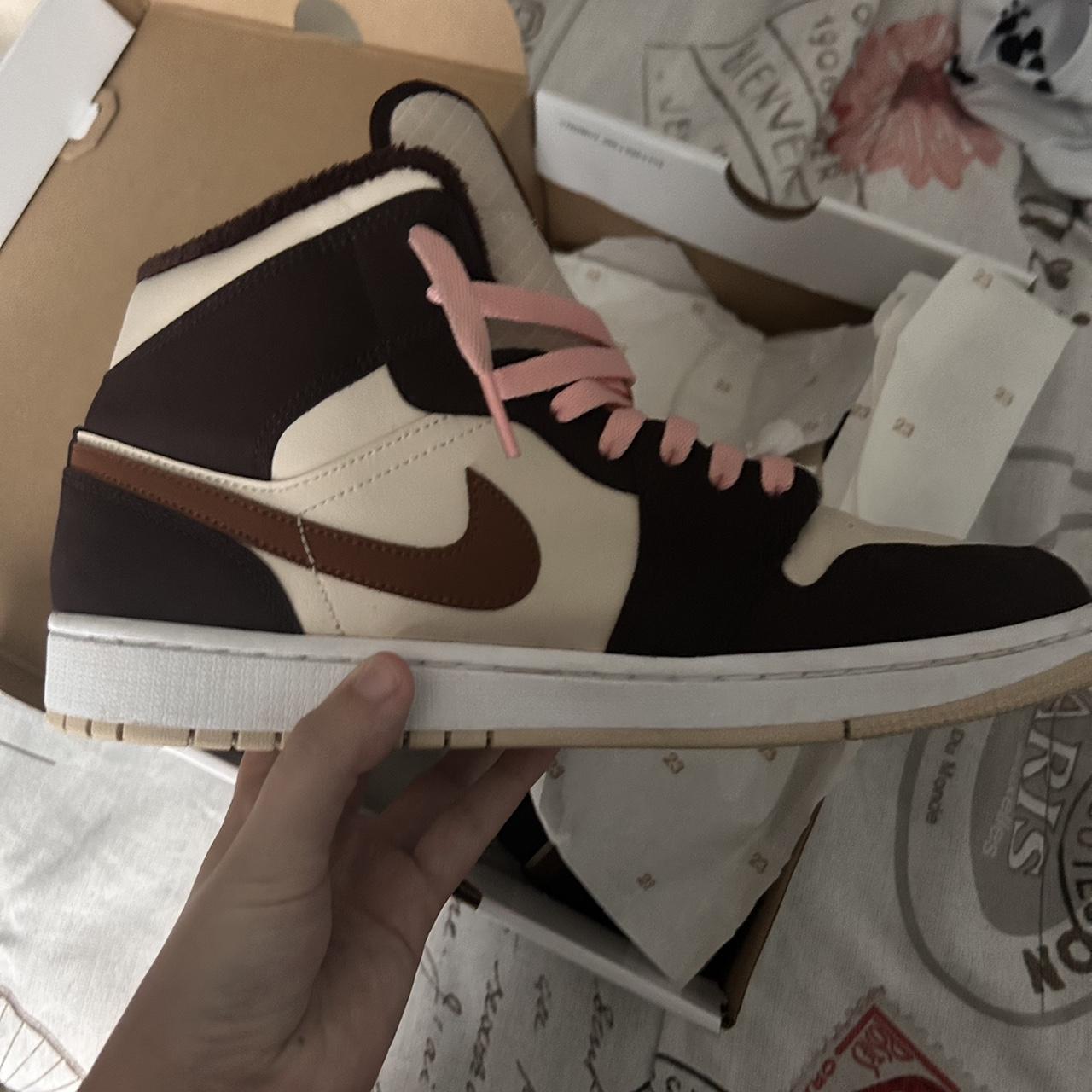 womens cream jordans