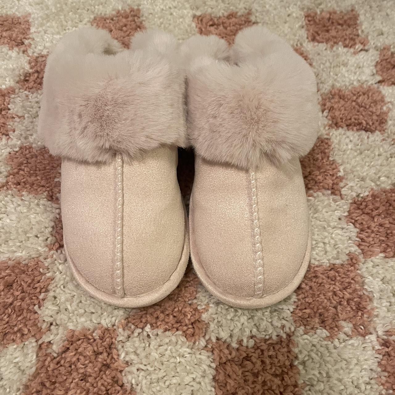 Ugg slippers clearance off brand