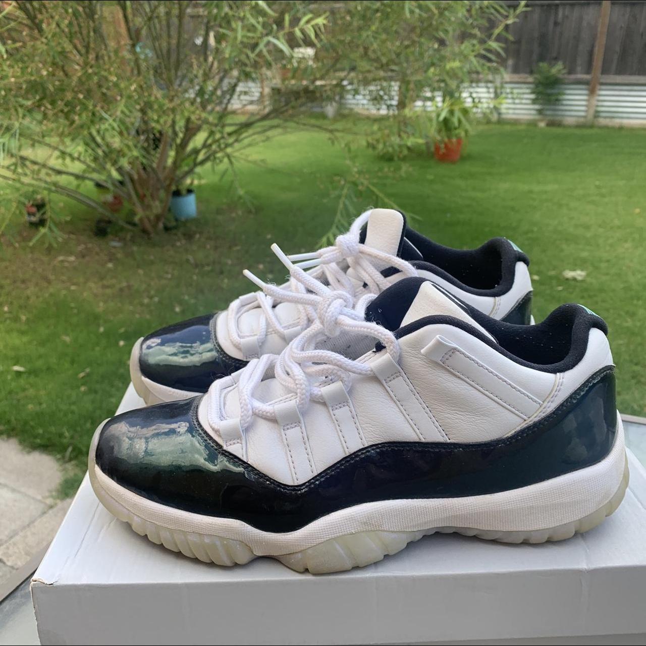 jordan 11 emerald high
