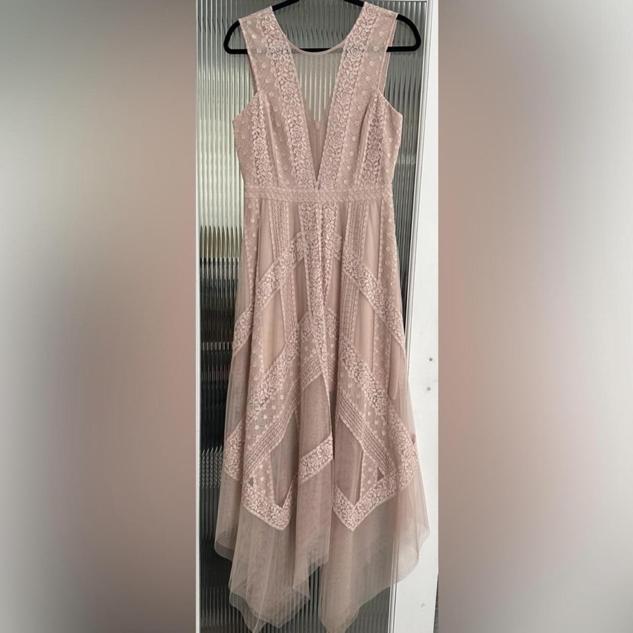 BCBGMAXAZRIA Andi Layered Lace Handkerchief Dress in Depop