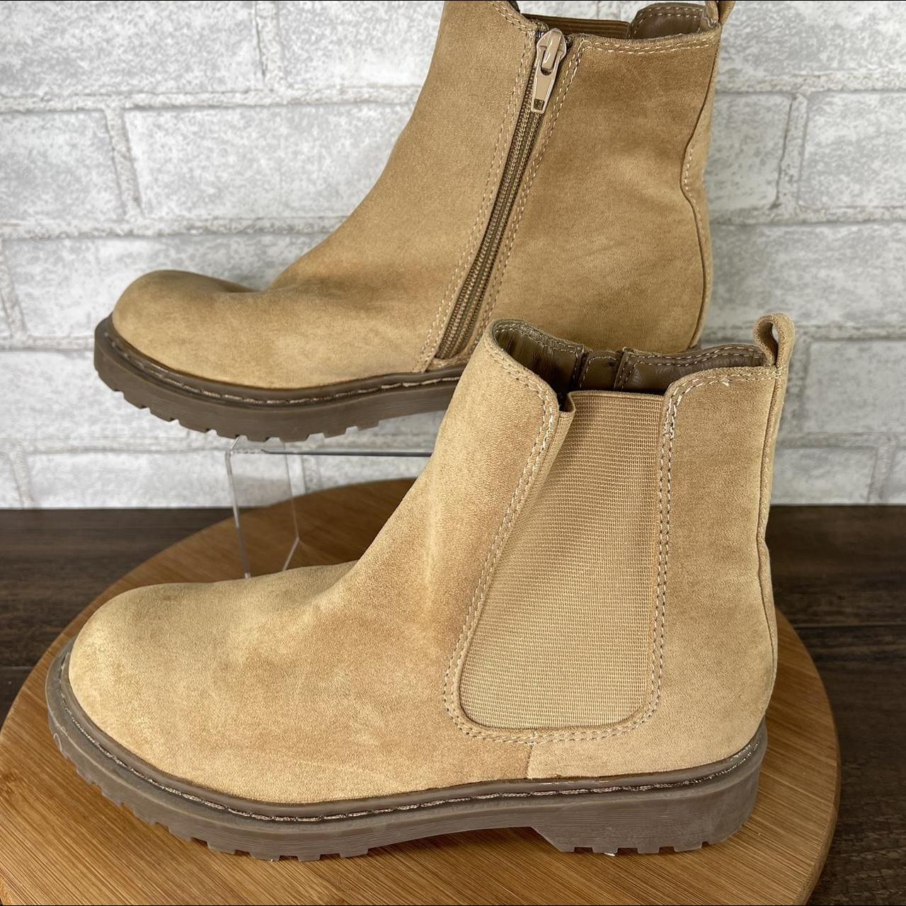 American eagle hot sale suede booties