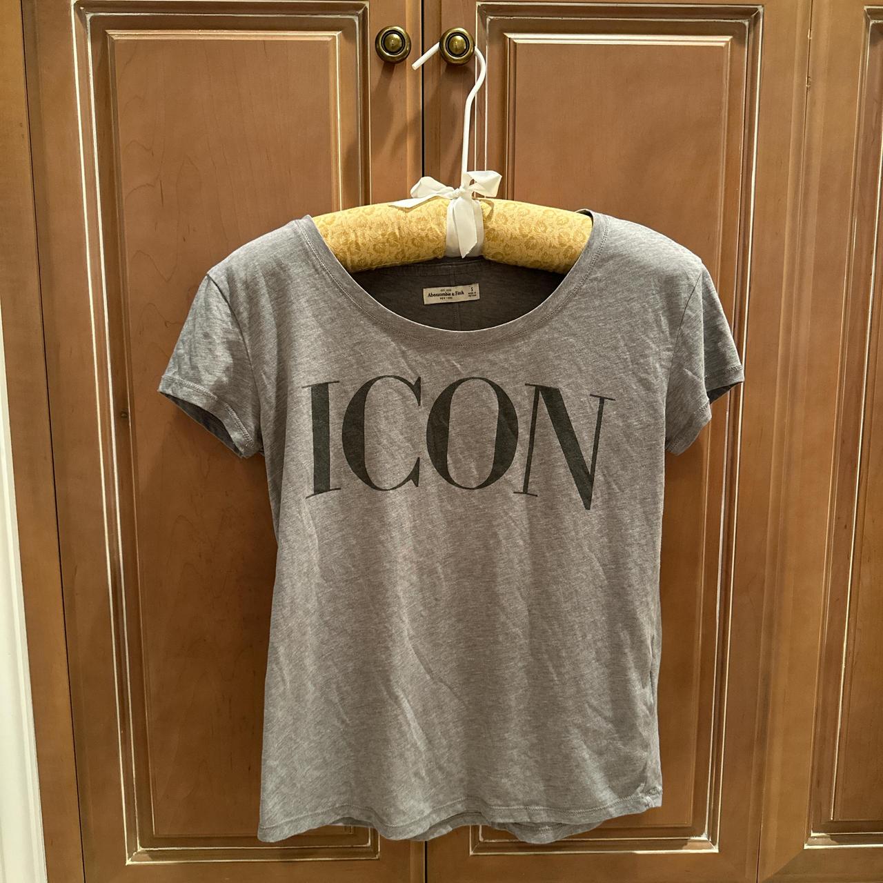 item listed by icedlemonjade