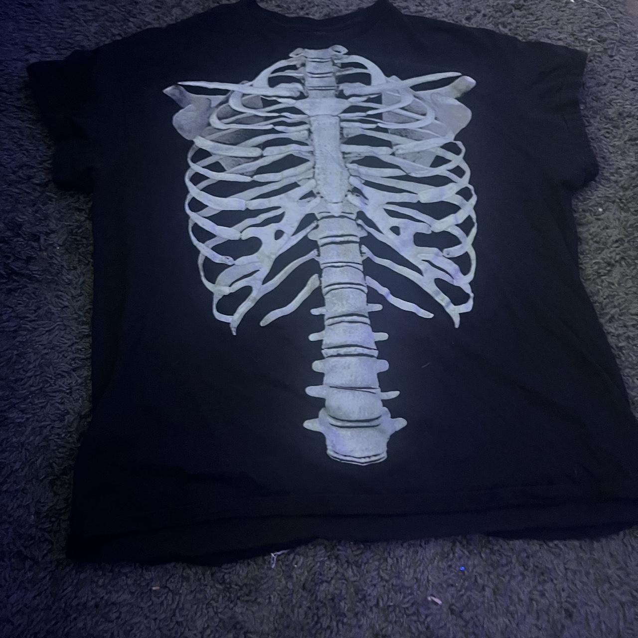 Large skeleton Y2k shirt 💀☠️ - Depop