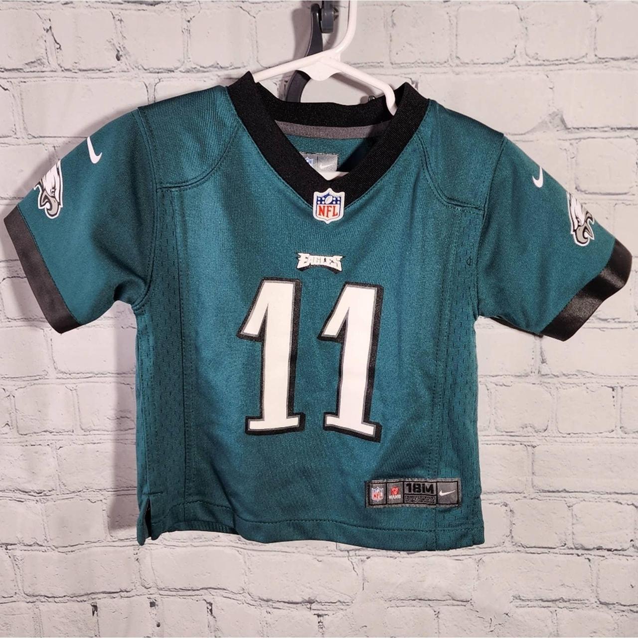 Retro Nike Philadelphia Eagles Carson Wentz NFL - Depop