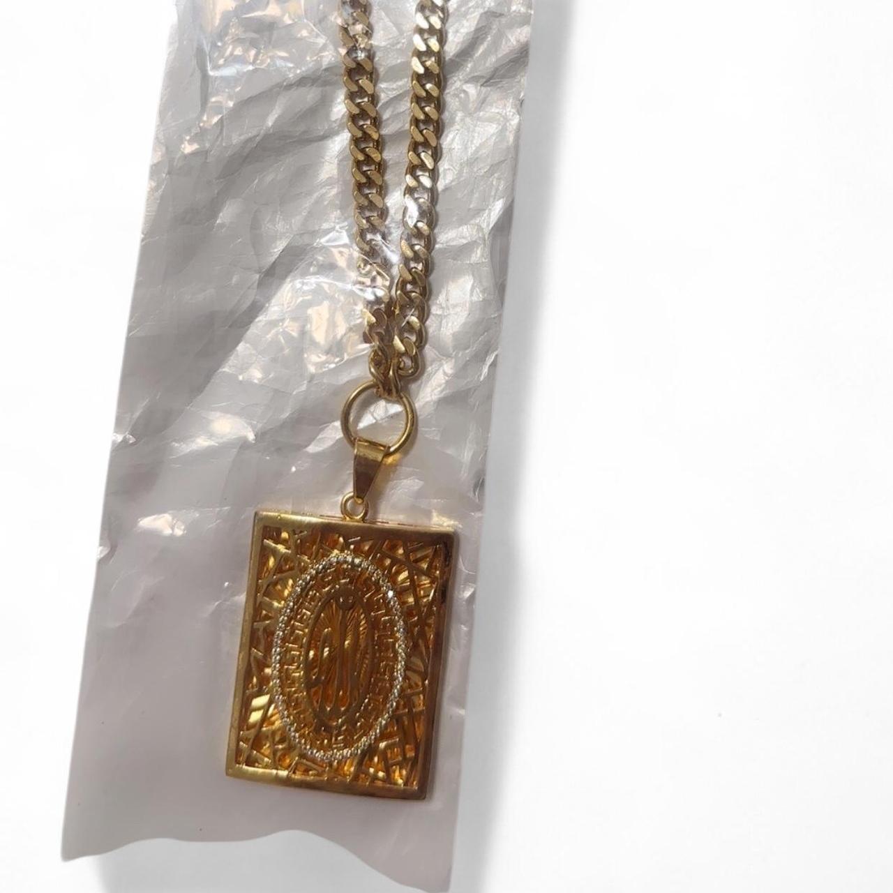 item listed by artnchaos