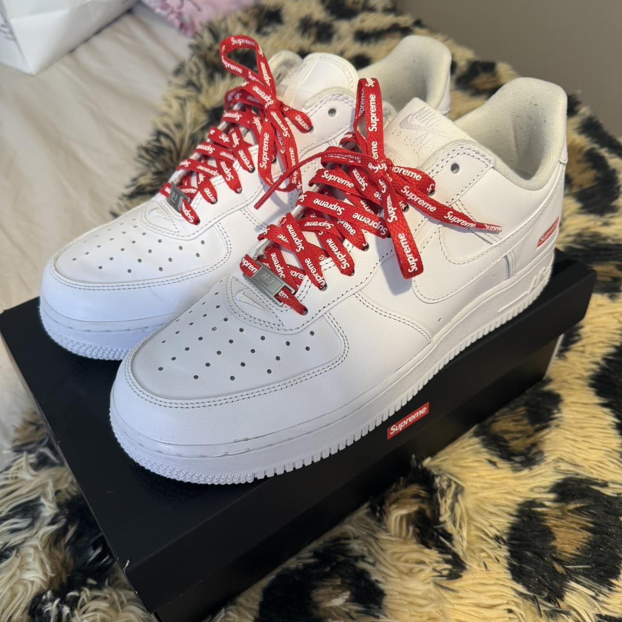 supreme air forces with supreme laces