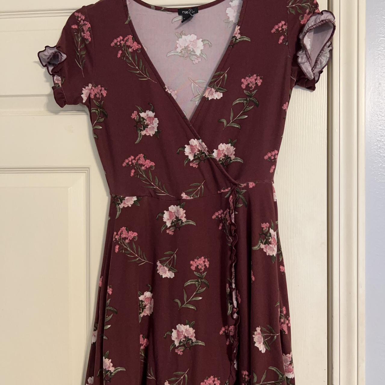 Rue 21 burgundy store dress