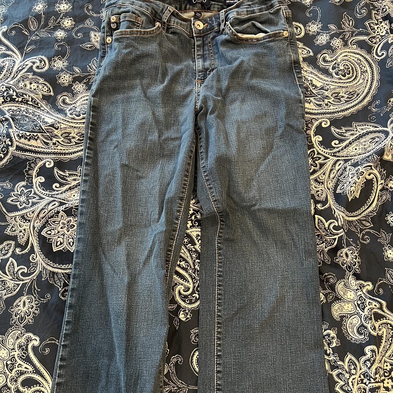 chaps mid rise crop kick jeans (size 10/30) - Depop