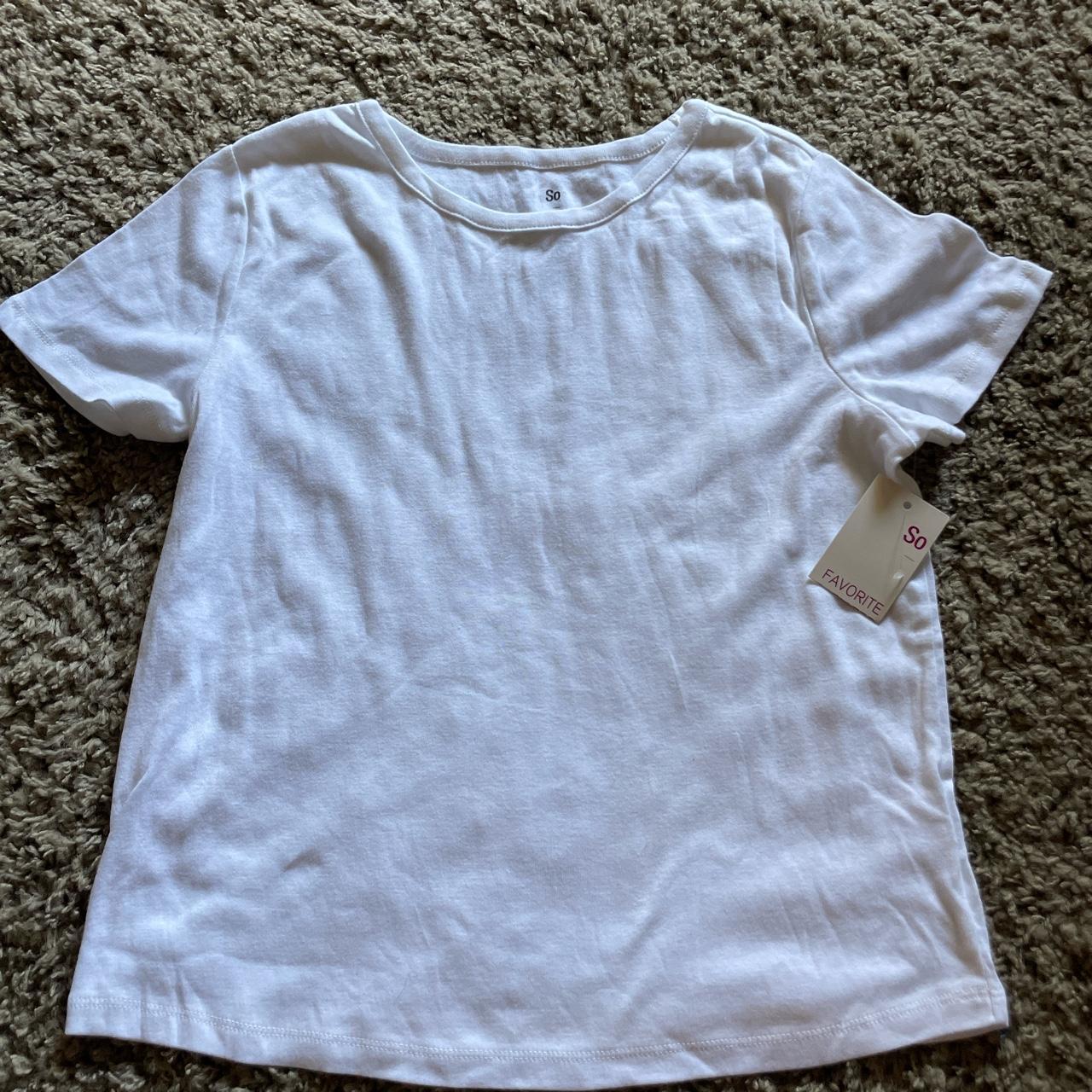 White top from kohl’s Never worn Depop