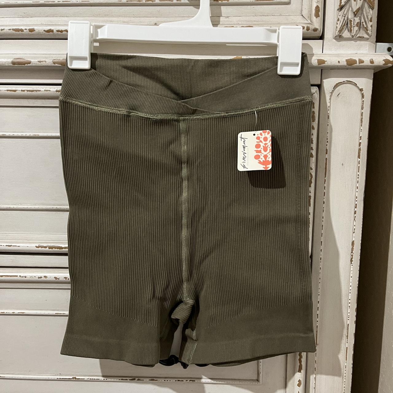 item listed by intoxicatedrazzledazzle