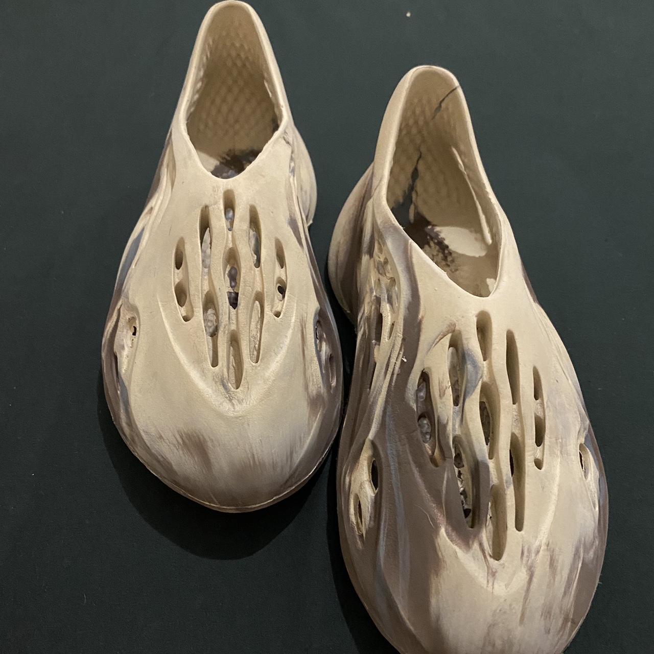 Foam runners Used Mens Size 43 (10) Depop