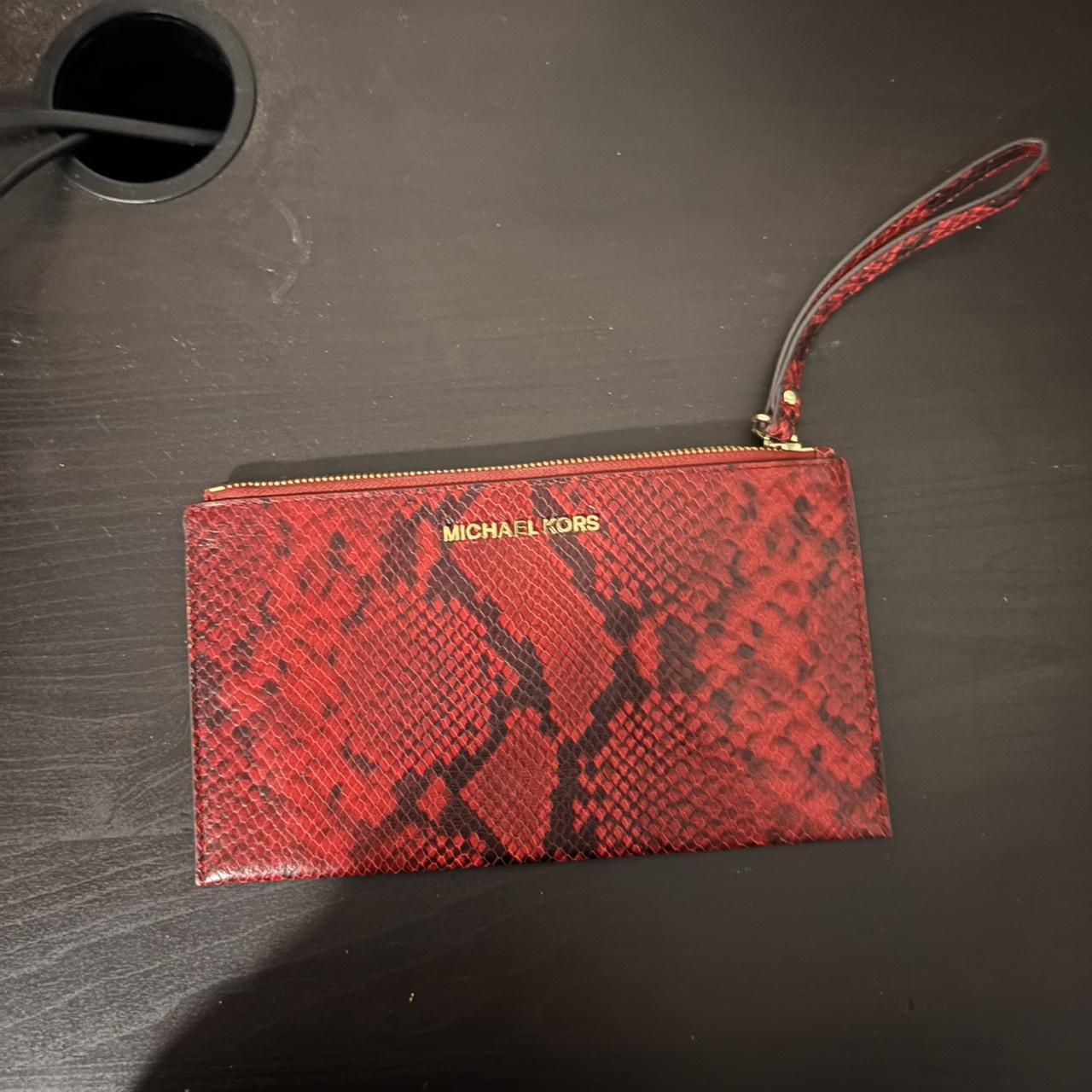 item listed by gduran1212