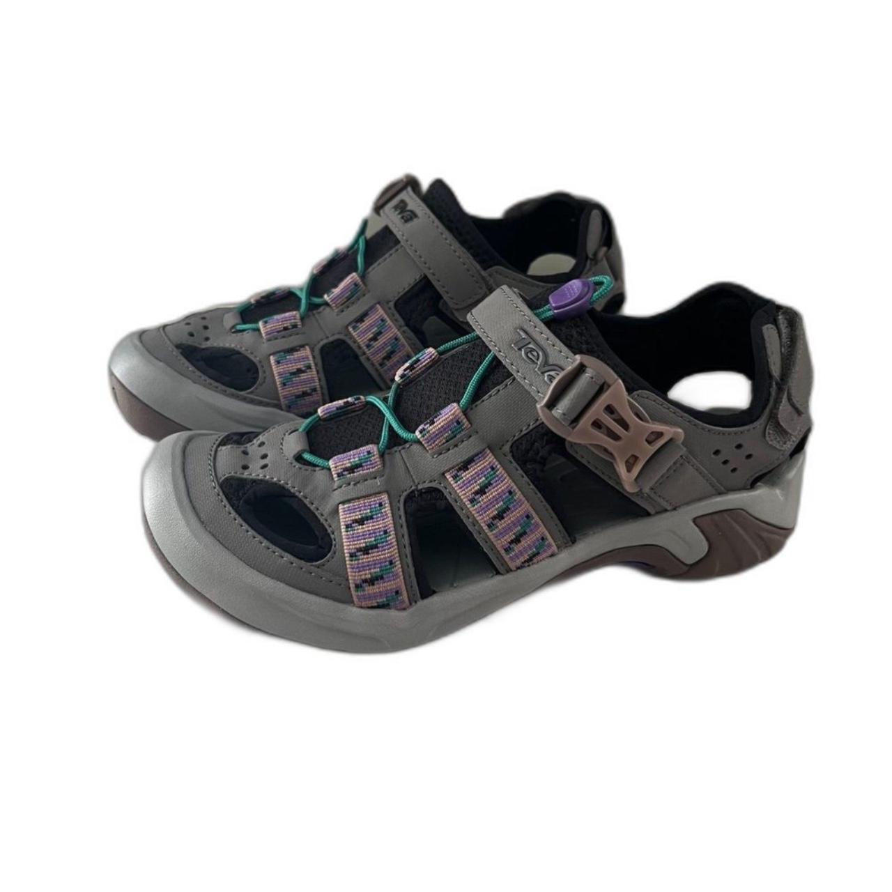 Vegan best sale hiking sandals