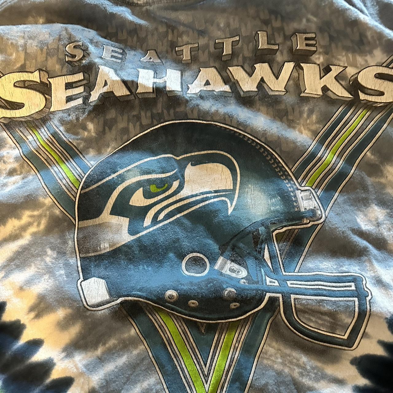 Dope vintage Seattle Seahawks t-shirt. No tag but - Depop