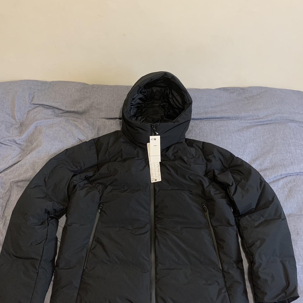 Uniqlo Size L Mens bLack puffer Don’t bother sending... - Depop