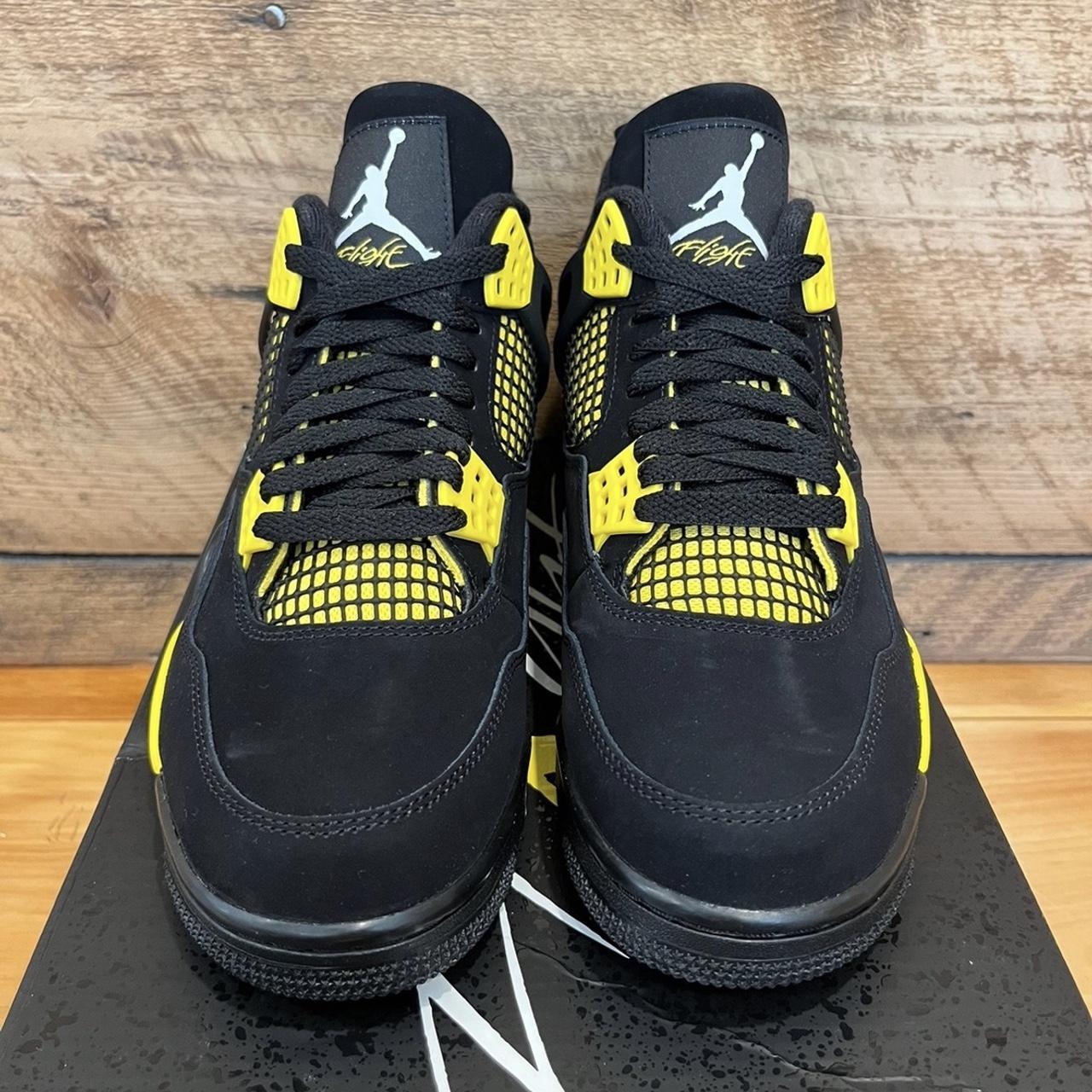fake thunder 4s