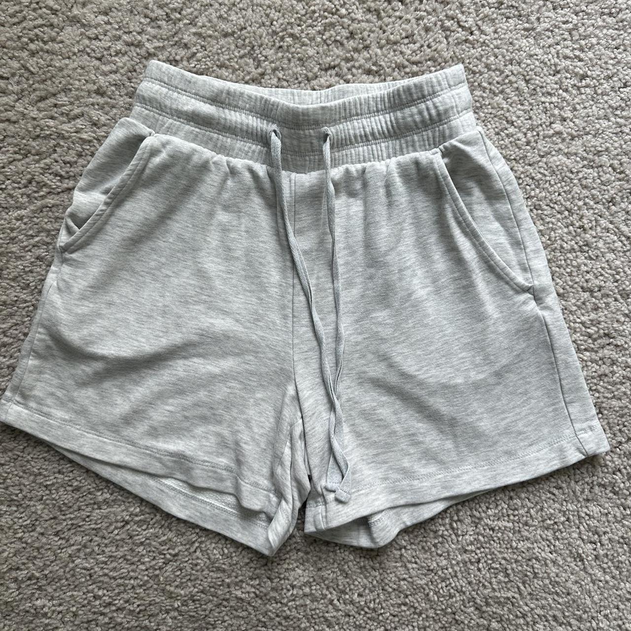 Lou Grey Comfy Lounge Shorts, Size XS; light