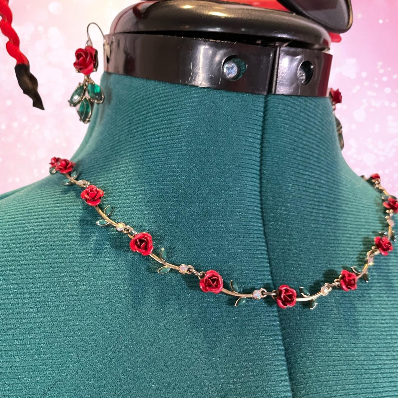 Red rose necklace and earring set 🌹 Absolutely... Depop