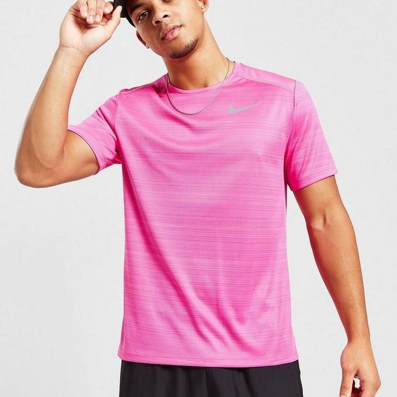 Pink nike t shirt best sale