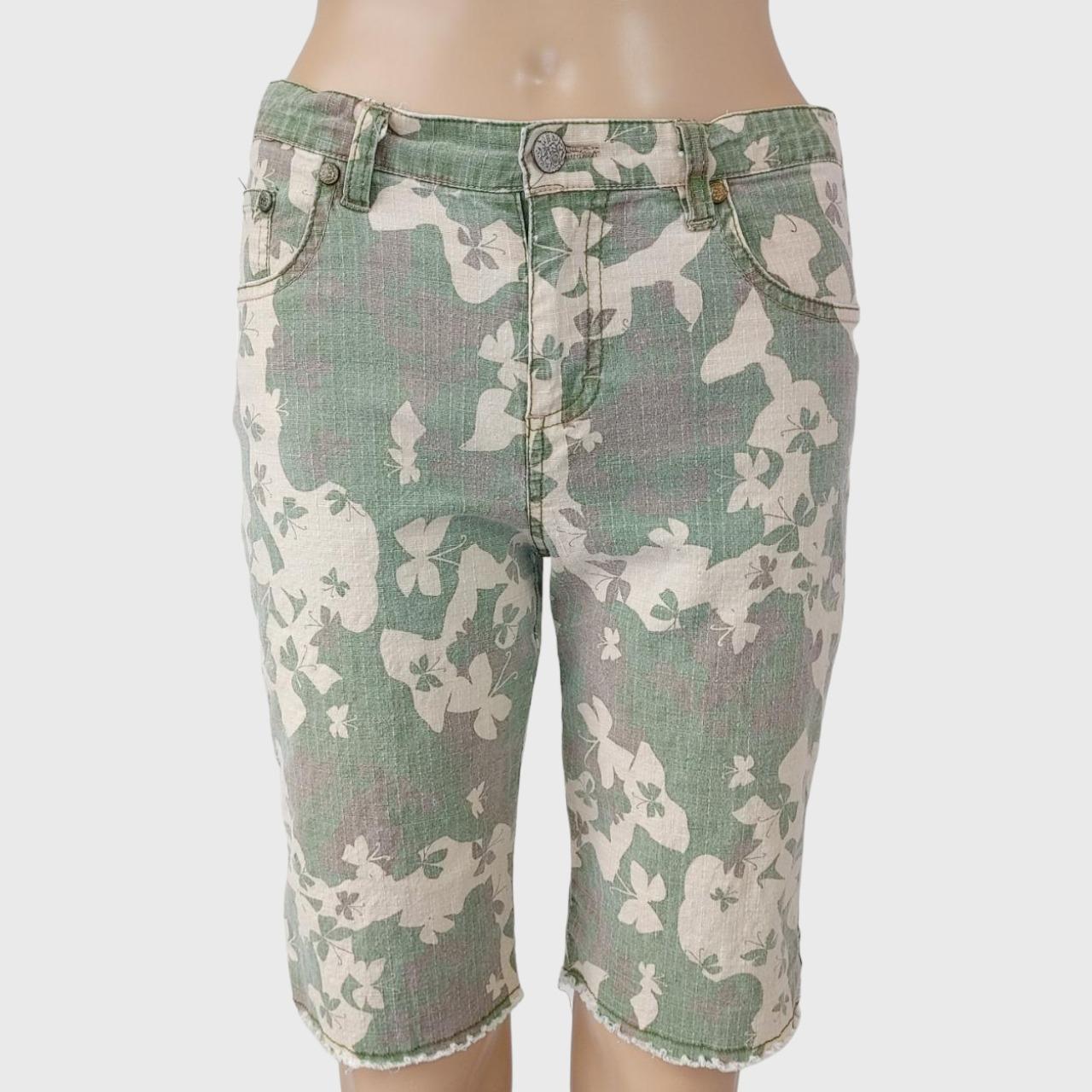 Skinny hot sale camo shorts