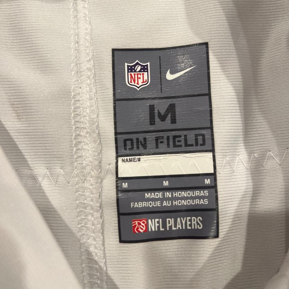 Baker Mayfield Jersey Size-M(Runs big) Almost New - Depop