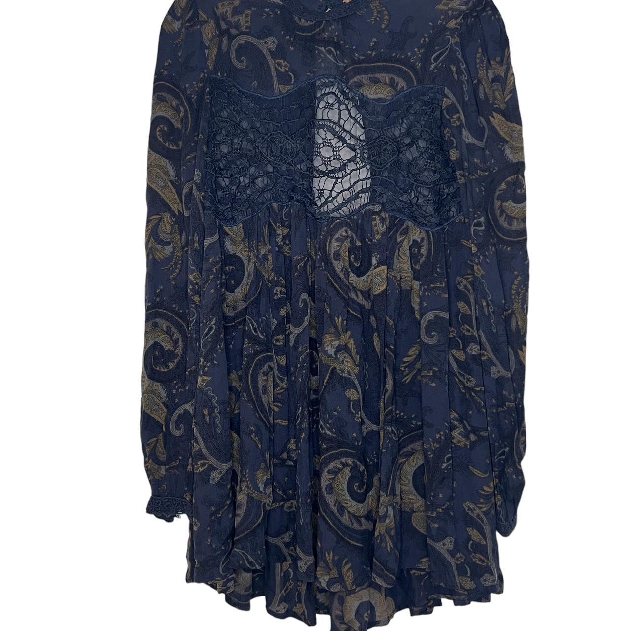 Free People Blue Sweet Thing Printed Babydoll Tunic - Depop